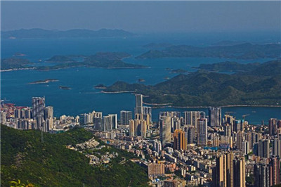 未来科技点亮上海茶馆